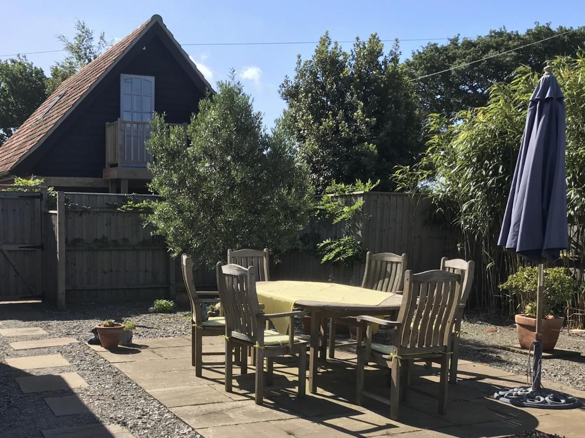 The Cartlodge Hollesley Bagian luar foto