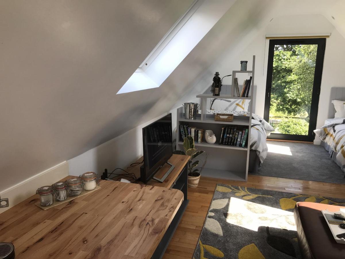 The Cartlodge Hollesley Bagian luar foto